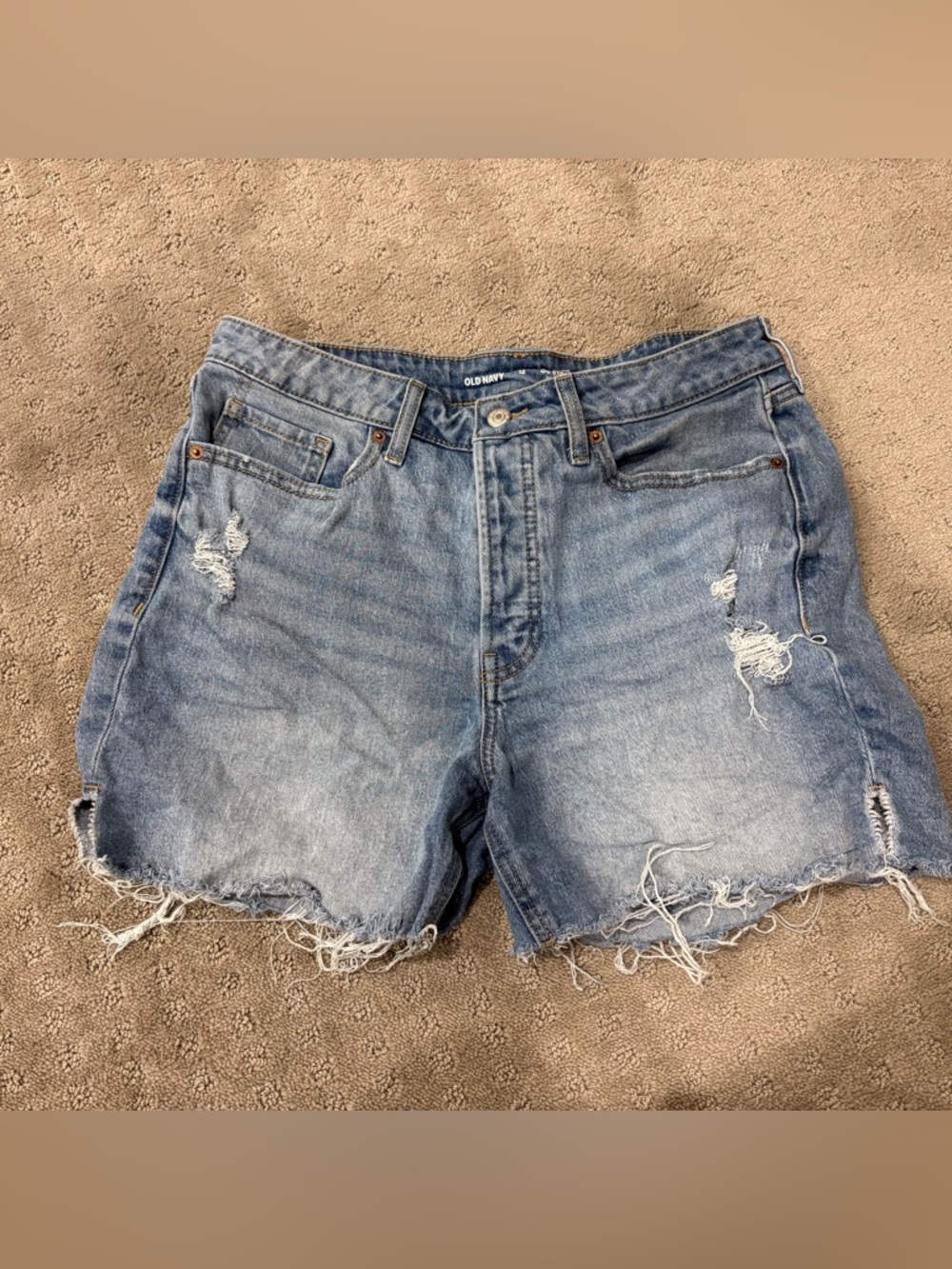 Old Navy OG straight high rise frayed short
